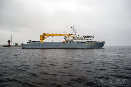 Транспорт «Академик Ковалев» начал госиспытания в Белом море