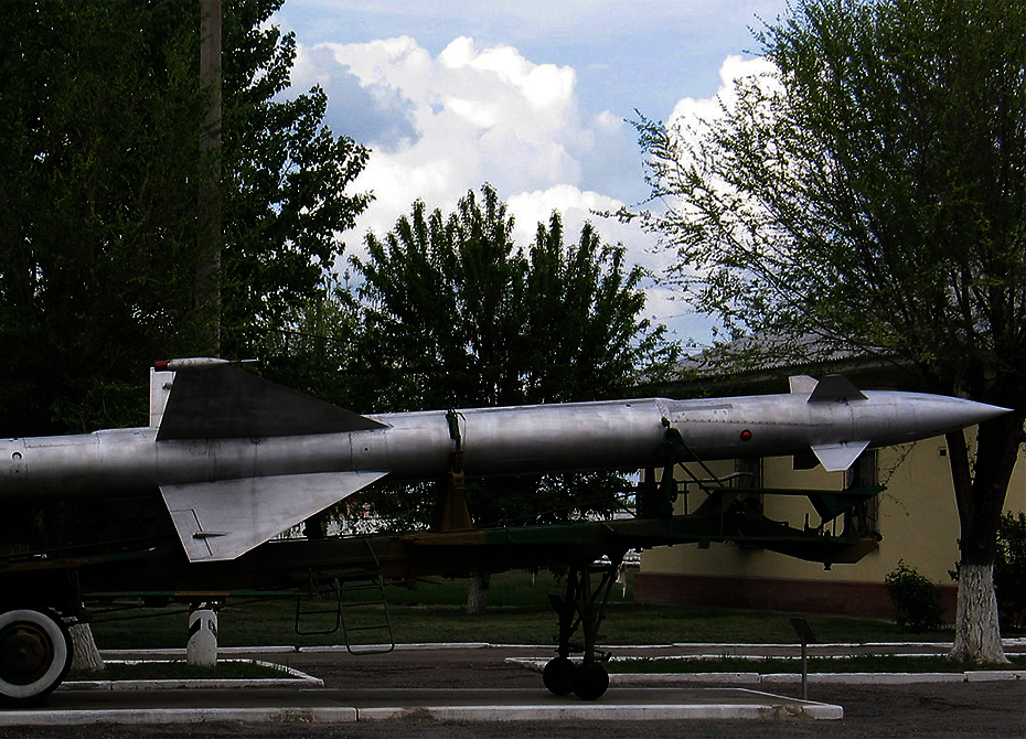 Зенитная ракетная система С-25 («Беркут»)