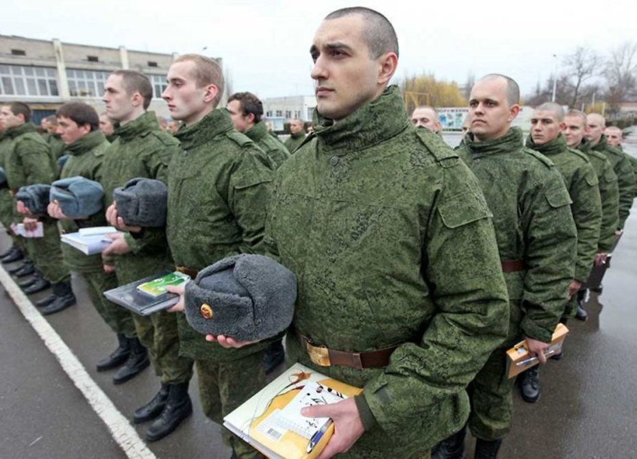 Призыв в армию в некоторых районах России будет проходить раз в году