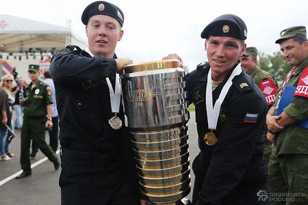 Россия победила в «Танковом биатлоне-2014»