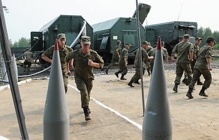 На востоке России наращиваются военные силы