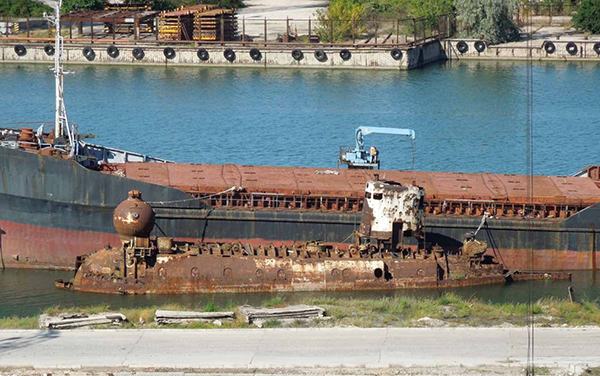 «Бентос-300» в Севастопольской бухте, 2013 год