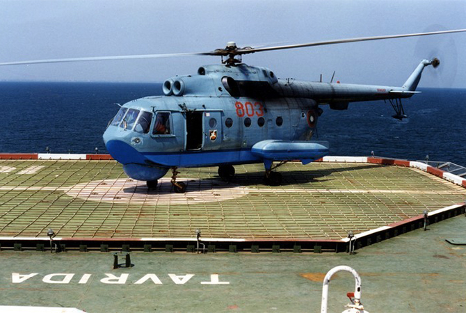 Вертолет-амфибия Ми-14