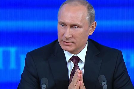 Путин: Мы будем укреплять свою обороноспособность
