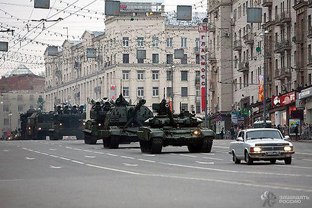 В Москве из-за репетиции парада ограничат движение транспорта