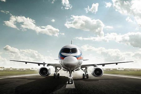 В МЧС РФ в 2015 году поступят самолеты Sukhoi Superjet