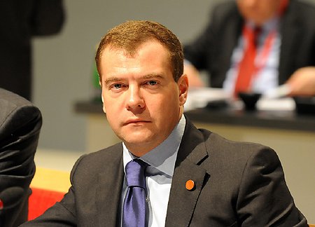 Медведев: Гособоронзаказ выполнен почти на 100 процентов