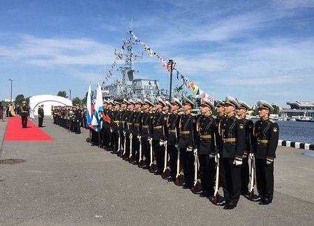 45 самолетов и вертолетов, шесть подлодок и 28 кораблей пополнят Черноморский флот до 2020 года