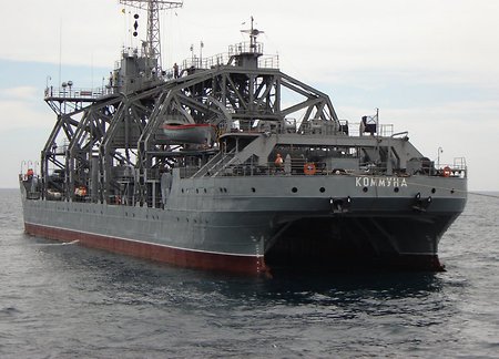 Старейшее судно ВМФ РФ «Коммуна» могут сделать музеем
