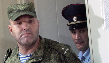 Командир ВДВ, арестованный по делу об обрушении казармы в Омске, выйдет на свободу