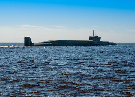 Подводный ракетоносец «Владимир Мономах» вышел в море для запуска «Булавы»