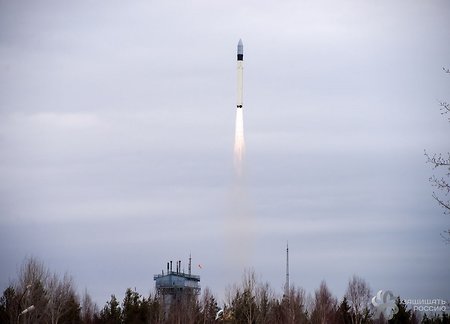 24 сентября с Плесецка стартует ракета-носитель «Рокот» с военными спутниками