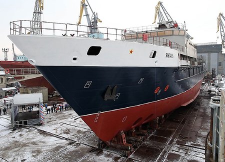 Корабль «Янтарь» прибыл на Северный флот