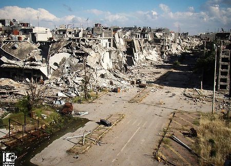 Российские военные восстановили завод по ремонту танков в Хомсе