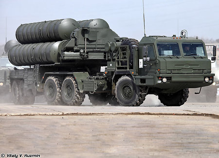Индия собирается купить у России пять С-400 и шесть тысяч ракет