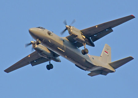 Грузовой самолет Ан-26 с россиянами разбился в Бангладеш