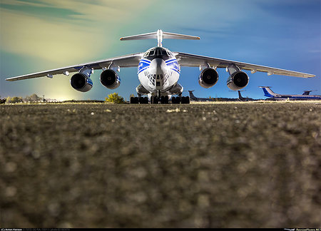 Ил-76: воздушная маршрутка войны