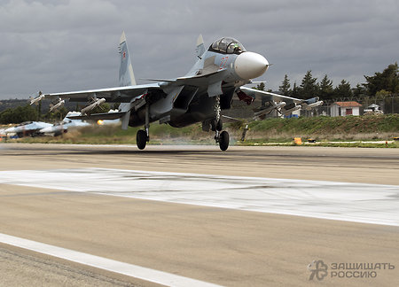 Кремль опроверг публикации об инциденте с самолетами ВКС России и Израиля над Сирией