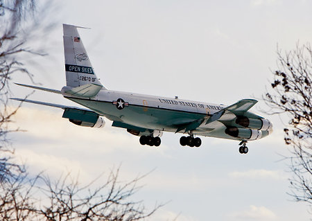Американский самолет-наблюдатель пролетит над Россией