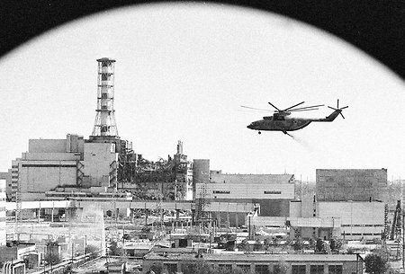 Вертолетчик-ликвидатор чернобыльской аварии: «Мы встали в карусель смерти»
