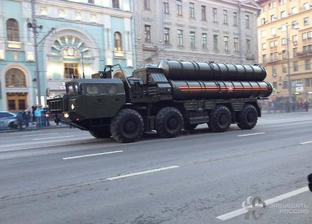 Зенитно-ракетные комплексы С-400 все-таки примут участие в параде Победы (фото)