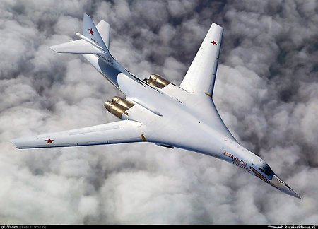 Первый обновленный «Белый лебедь» Ту-160М2 взлетит в 2018 году