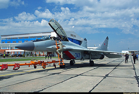 Скоро начнется массовый выпуск новых истребителей МиГ-35