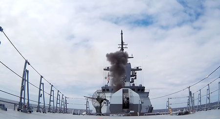 Корабельный ЗРК «Полимент-Редут» успешно отстрелялся