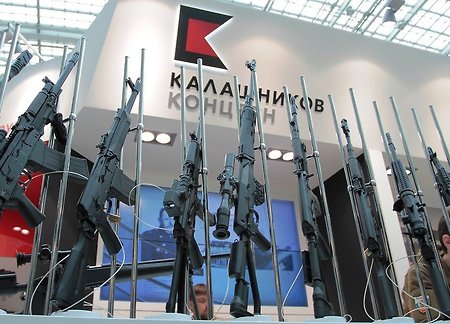 «Калашников» создал для армии пулемет-винтовку