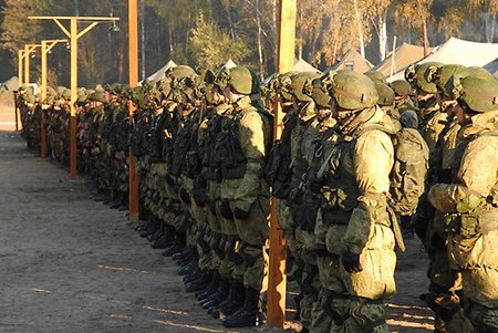 Под Брестом проходят учения российских и белорусских десантников