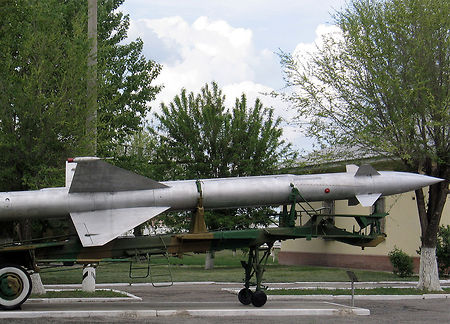 Зенитная ракетная система С-25 («Беркут»)