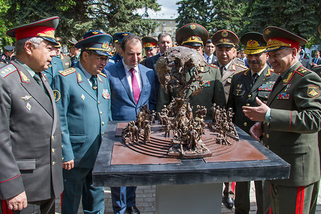 Министры стран СНГ заложили памятник «Древо жизни» в Москве (фото)