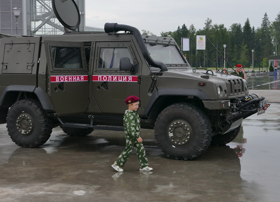 Военная полиция фото машин