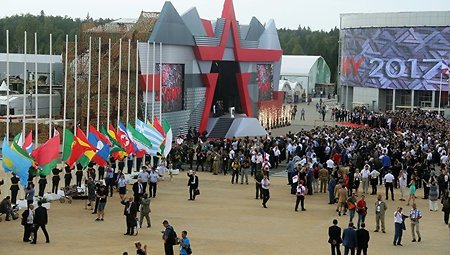 Военный форум «Армия-2017» охватил 1,5 миллиарда человек
