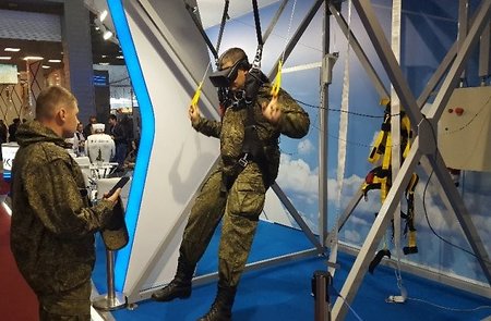 Очки виртуальной реальности для десантников показали на «Армии»