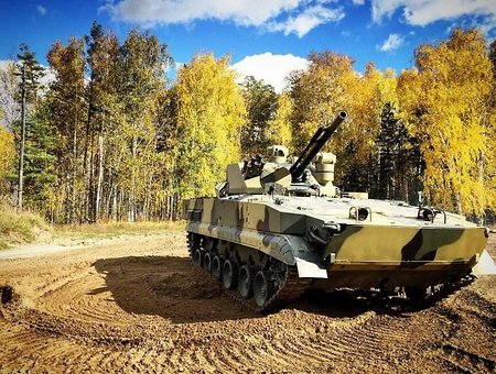 Плавающий танк на базе «Драгуна» может появиться в войсках