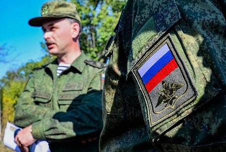 Российские военные наблюдатели уехали с Украины