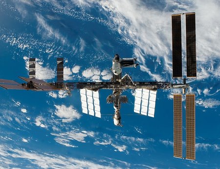Над Землёй развернут российскую орбитальную станцию
