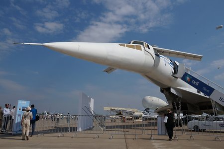 Гражданский сверхзвуковой самолёт могут создать на базе «Белого лебедя»