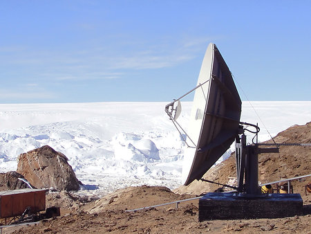 На Южном полюсе развернут российский центр приёма космической информации