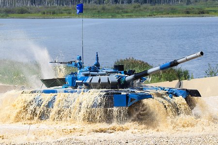 Синий танк победы