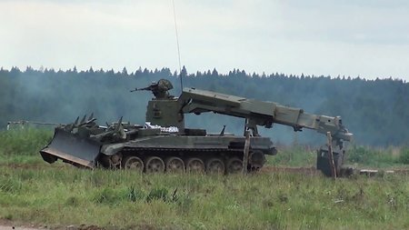 Войска получили инженерные танки ИМР-3М