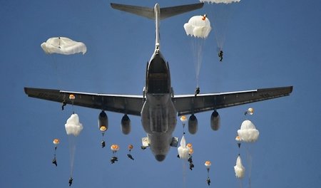 Десантники получат «кислородные» и «грузовые» парашюты
