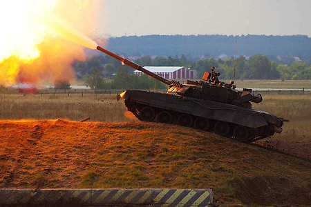 Советскую «Кобру» сменит новый управляемый танковый снаряд