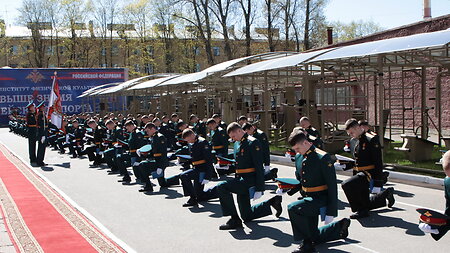 Войска пополнят 12 тысяч лейтенантов