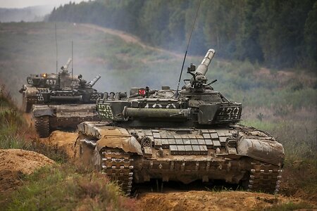 На западе России создадут «стену» из Т-72Б3М