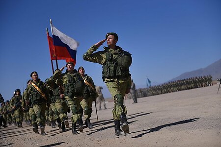 Россияне больше всего доверяют армии