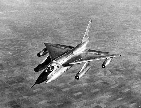 Cтратегический бомбардировщик B-58 «Hustler»