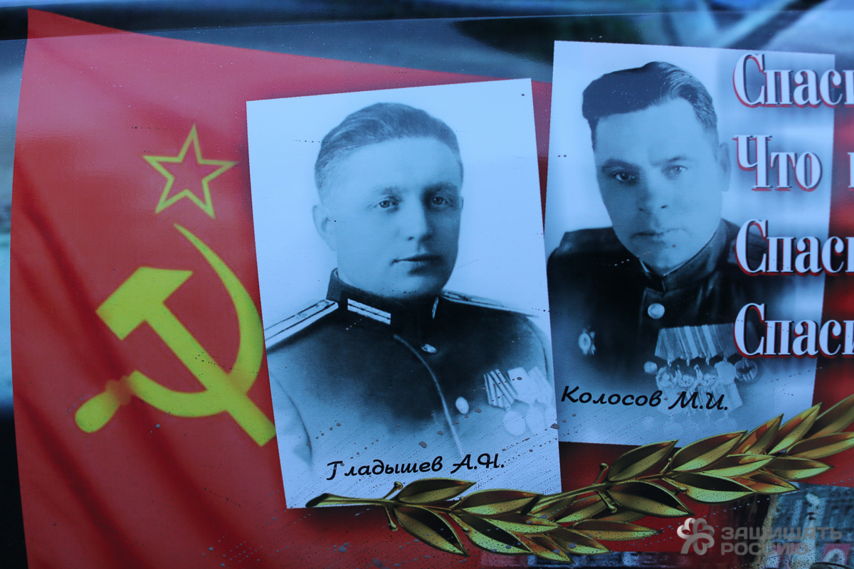 Волонтеры восстановили мемориал в память о сожженных нацистами жителях небольшой деревни в Смоленской области
